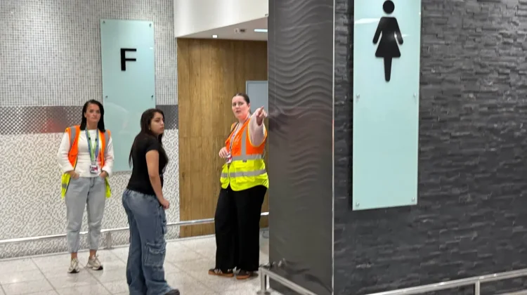Pasokan Air Gatwick Pulih usai Mati Total