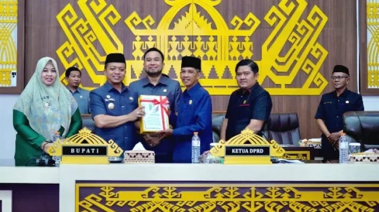 Bupati Pringsewu Ajukan Perubahan KUA-PPAS 2026, Pendapatan Daerah Naik Rp7 Miliar