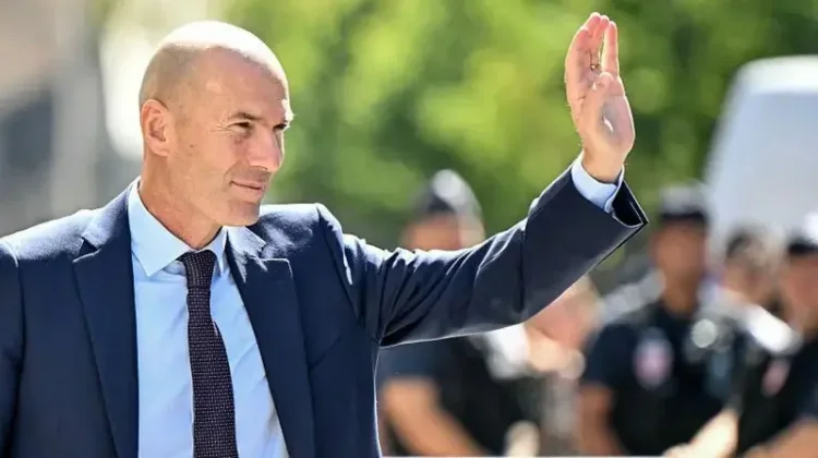 Zidane Resmi Jadi Pelatih Prancis, Gantikan Deschamps