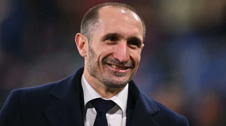 Chiellini Tolak Jabatan Timnas Italia, Pilih Juventus