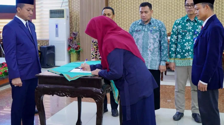 Bupati Pringsewu Rombak Pejabat Pengawas dan Kepala UPTD Puskesmas