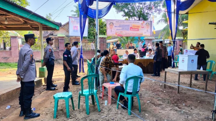 Polres Lampung Utara Amankan Pemilihan Antar Waktu (PAW) Kepala Desa Sirna Galih