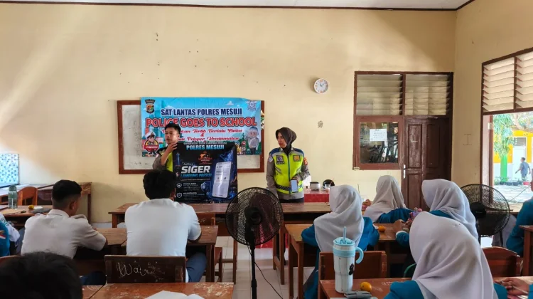 Satlantas Mesuji Kenalkan Aplikasi Siger ke Pelajar