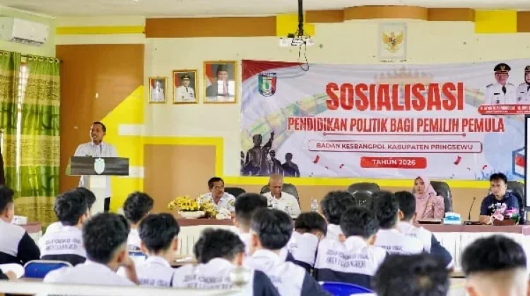 Bupati Pringsewu Ajak Pemilih Pemula Tangkal Hoaks dan Politik Uang