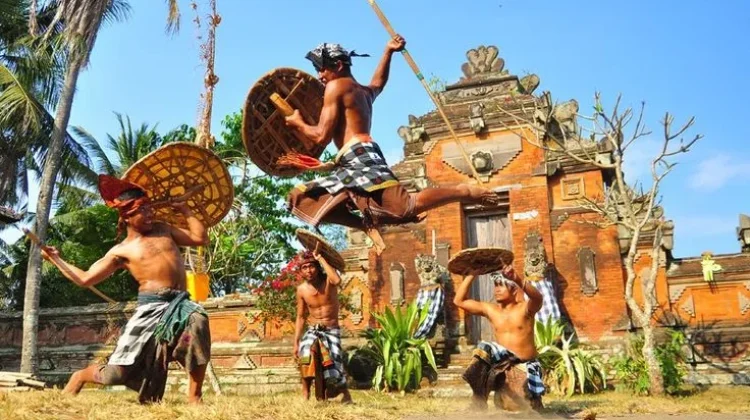 Gebug Ende, Warisan Leluhur yang Tetap Hidup di tengah Modernisasi