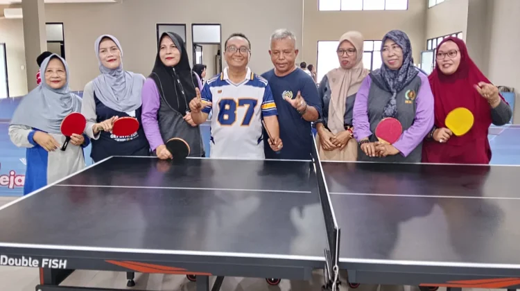 Tekun Latih Teknik Bintik, Tenis Meja Bidik Juara Umum Porwanas