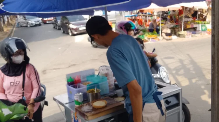 Martabak Manis Mini: Peluang Usaha Kecil dengan Keuntungan Menggoda