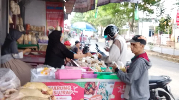 Penjual Sayur dan Makanan Matang: Pahlawan Kebutuhan Harian di tengah Masyarakat