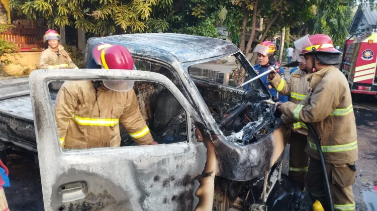 Mobil dan Motor Terbakar di Labuhan Ratu, Kerugian Ditaksir Rp170 Juta