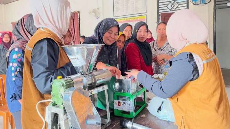 Sabut Kelapa Mekar Karya Diolah Menjadi Cocopeat
