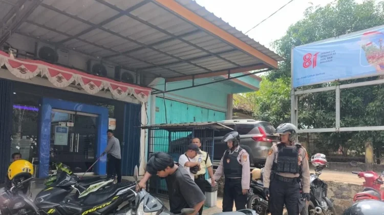Cegah Kriminalitas, Polres Lampung Utara Ajak Juru Parkir Waspada