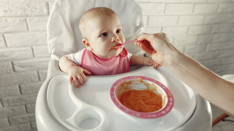 Mau MPASI Anak Lebih Tepat? Hindari Kesalahan yang Sering Terjadi di Dapur