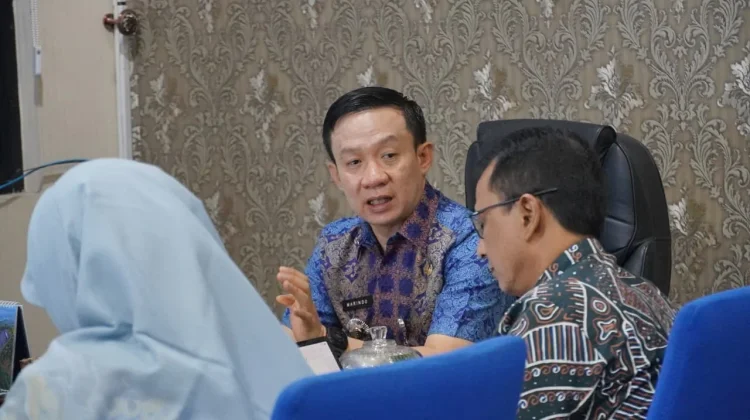 Sekda Lampung Minta Biro Perekonomian Jadi Pusat Kendali Ekonomi Daerah