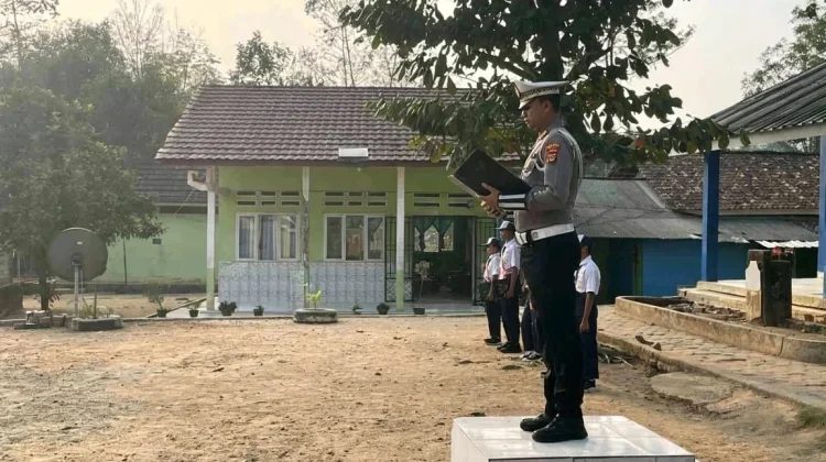 Kasat Lantas Mesuji Ajak Pelajar Jauhi Judi Online