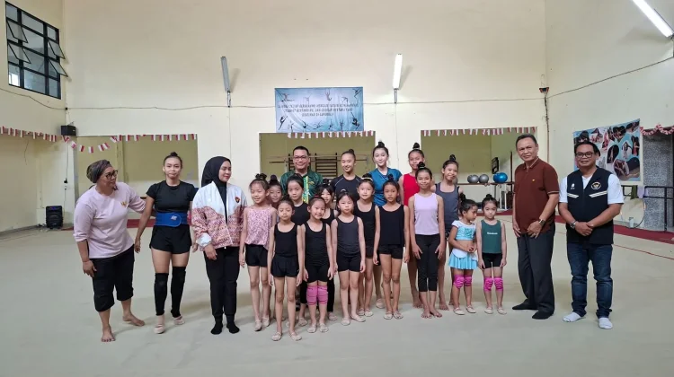 KONI Lampung Pantau Latihan Atlet Gimnastik Ritmik