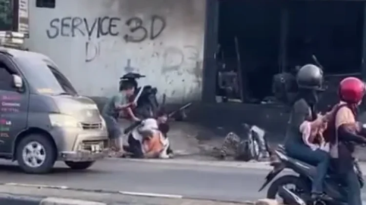 Pak Ogah di Bandar Lampung Dikeroyok, Polisi Buru Para Pelaku