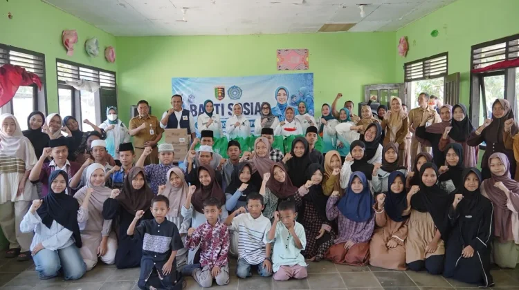 TP PKK Lampung Salurkan Bantuan Sosial untuk Anak Asuh PSAA Harapan Bangsa