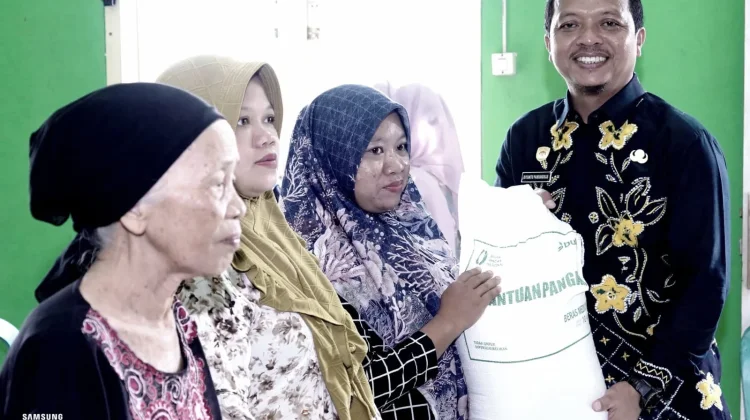 Puluhan Ribu Warga Pringsewu Terima Bantuan Pangan