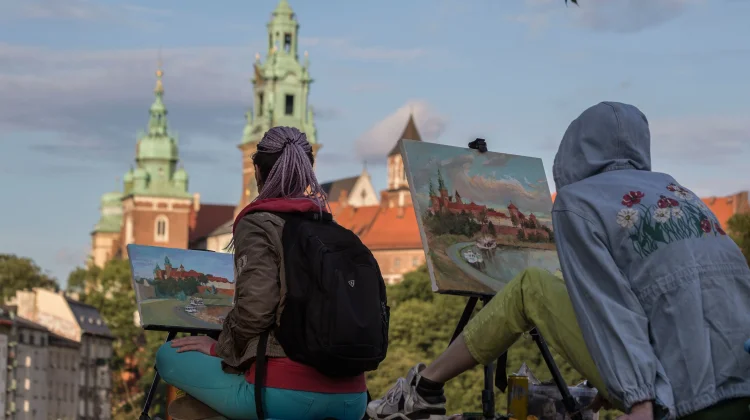 Komunitas Urban Sketchers: Merekam Sudut Kota lewat Coretan Sketsa