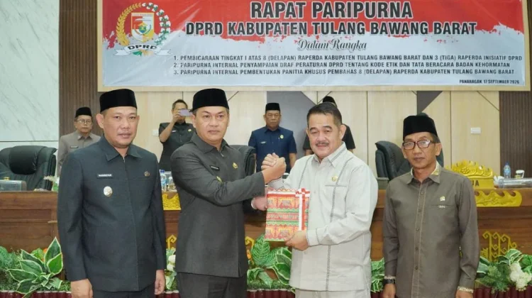 DPRD dan Pemkab Tubaba Bahas 11 Raperda