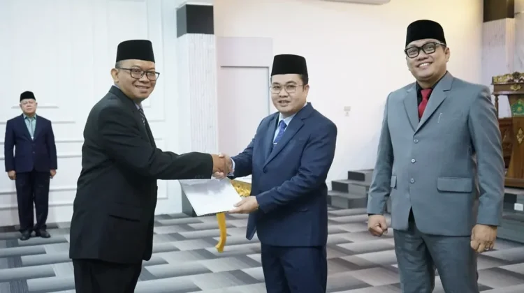 Kepala Kemenag Lampung Lantik Rokhman sebagai Kepala Kemenag Lampung Timur