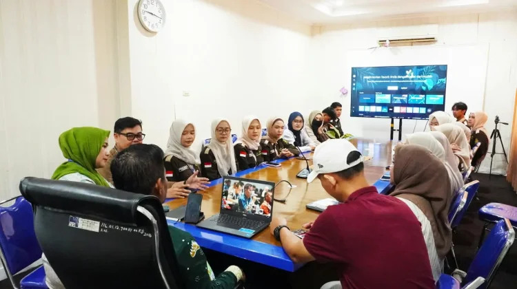 Keluarga Besar Radio Shawtuna 90,5 FM Kunjungi RRI