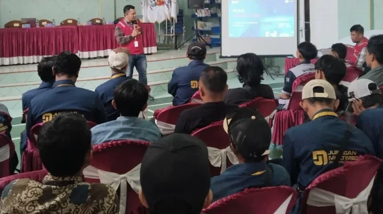 PLN UP3 Pringsewu Edukasi Teknisi Internet soal Bahaya Listrik