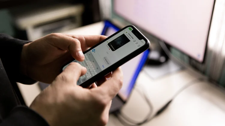 Perubahan Pola Pertemanan di Era Digital