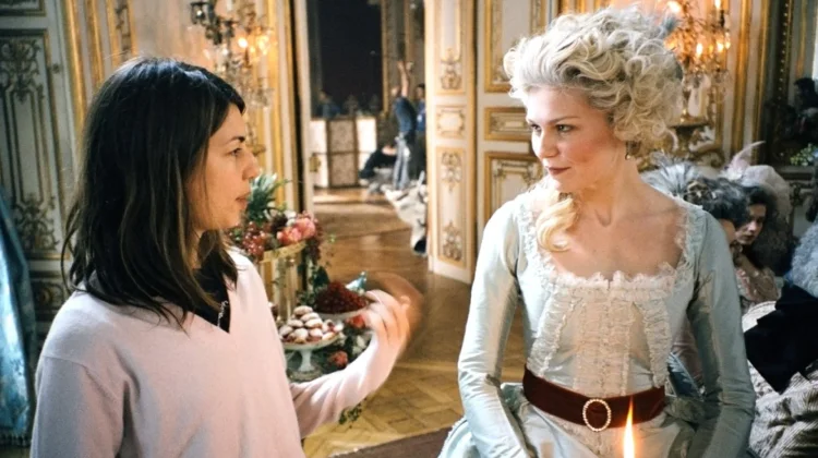 Making Marie Antoinette: Surat Cinta Ibu ke Sofia