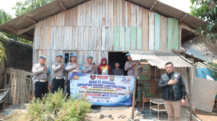 Sipropam Polres Lampung Utara Salurkan Bansos kepada Warga