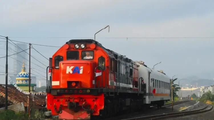 Kereta Api Jadi Moda Transportasi dengan Penumpang Terbesar di Lampung