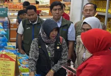 BULOG Lampung Sidak Pasar, Pastikan Stok Beras dan Minyakita Aman