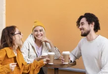 Kenapa Waktu Terasa Cepat saat Bahagia? Penjelasan Psikologinya
