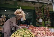 Prinsip Spiritual Pasangan Muda Kembangkan Bisnis Buah