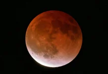 Penyebab Ilmiah di Balik Warna Merah saat Puncak Gerhana Bulan Total