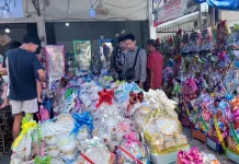 Pesanan Naik, Penjual Parcel di Bandar Lampung Optimis Omzet Terus Naik