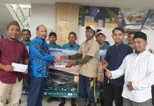 Rumah Amal Masjid Attanwir Itera Salurkan Zakat Perdana