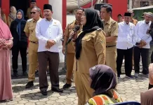 Walikota Bandarlampung Salurkan Bantuan Alat Kesehatan Warga