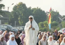 Bupati Lamtim Salat Id di Jabung, Tiadakan Open House dan Fokus pada Kegiatan Sosial