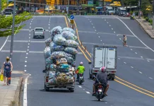 DLH Bandar Lampung Tambah Ritase Atasi Sampah Lebaran