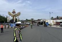 Arus Lalu Lintas Tugu Pengantin Terpantau Lancar