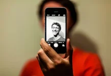 Transformasi Konten Lebaran: Dari Foto Keluarga ke Vlog "A Day in My Life"