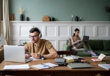 Gen Z dan Tren Side Hustle, Dari Hobi Jadi Sumber Penghasilan