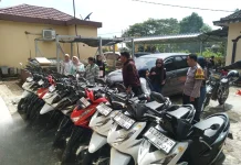 Warga Mulai Ambil Kendaraan Titipan di Polres Pringsewu