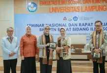 Wagub Tekankan Pembangunan Berkelanjutan dalam Seminar Nasional di Unila