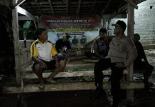 Polsek Simpang Pematang Perkuat Keamanan Desa Jaya Sakti