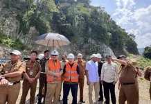 Bupati Tanggamus Tinjau Fasilitas PT Pandu Mulia di Kelumbayan
