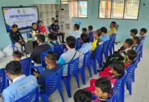 PSSI Lampung Salurkan Bantuan Bola FIFA ke Sekolah