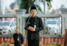 Sekdaprov Lampung Pimpin Apel Satpol PP, Tekankan Profesionalisme Aparatur