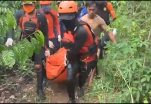 TIm SAR Temukan Korban Tenggelam di Sungai Abung Way Rarem
